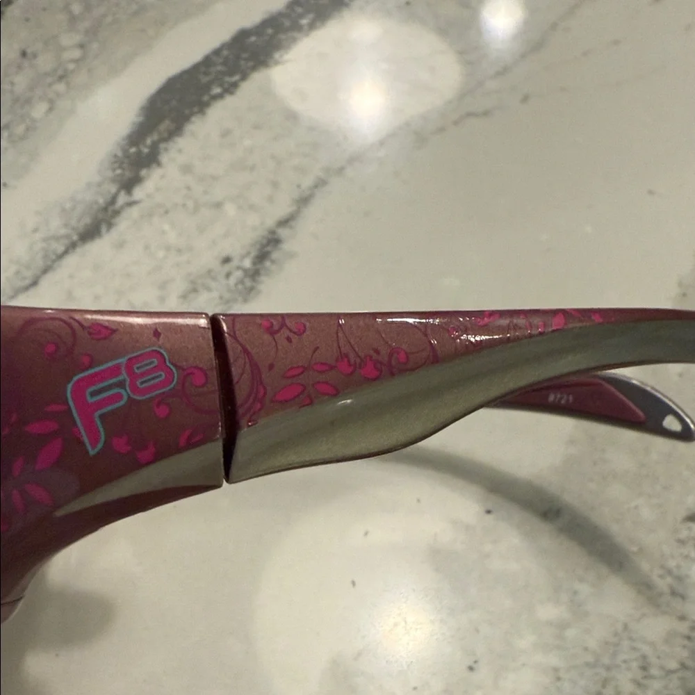 Bolle Kids Sunglasses in Purple